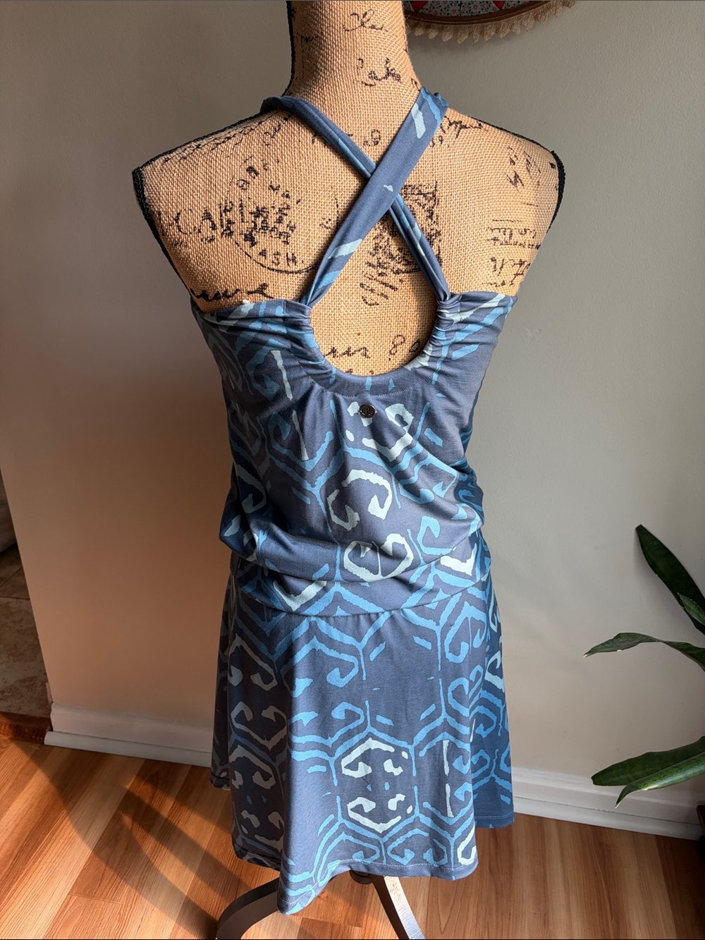 Prana Avore Cross Halter Back Dress Athletic Nickel Azulejos - Picture 6 of 11